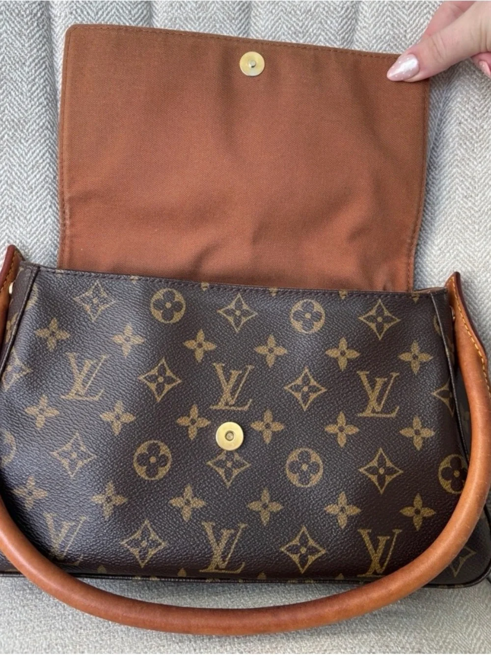 Louis Vuitton Mini Looping Vintage